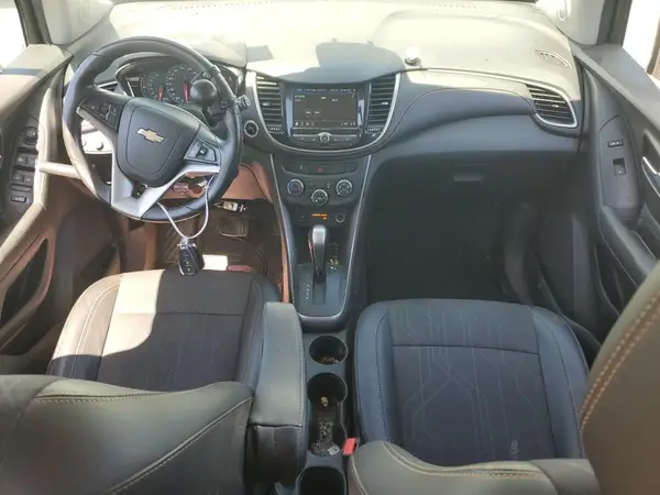 3GNCJLSB5JL156461 2018 CHEVROLET TRAX - Image 8