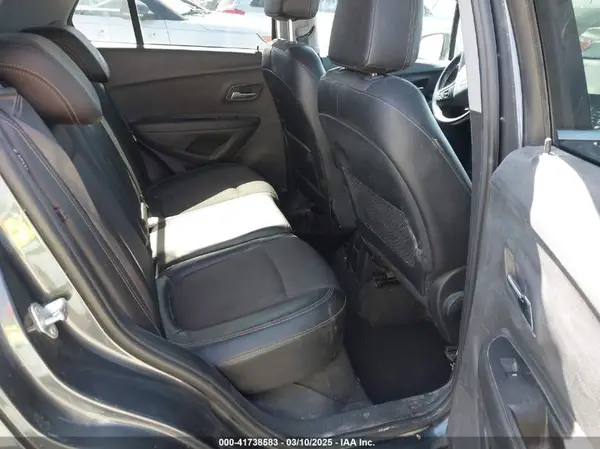 3GNCJLSB5JL203424 2018 CHEVROLET TRAX - Image 8