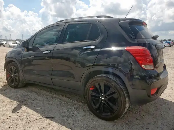 3GNCJLSB5JL230316 2018 CHEVROLET TRAX - Image 2