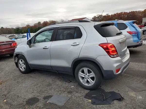 3GNCJLSB5JL237850 2018 CHEVROLET TRAX - Image 2