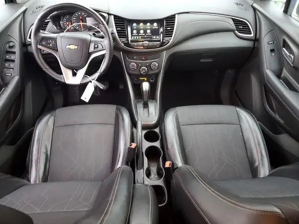 3GNCJLSB5JL237850 2018 CHEVROLET TRAX - Image 8