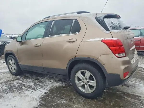 3GNCJLSB5JL258889 2018 CHEVROLET TRAX - Image 2