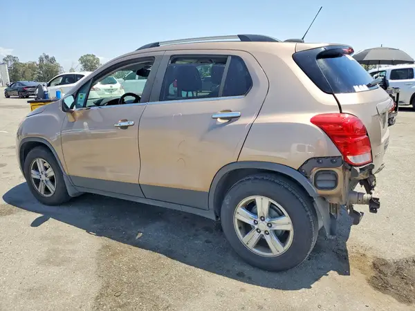 3GNCJLSB5JL271433 2018 CHEVROLET TRAX - Image 2