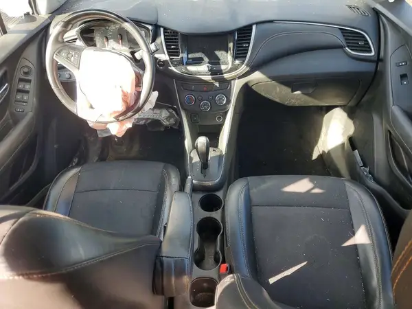 3GNCJLSB5JL276342 2018 CHEVROLET TRAX - Image 8