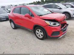 3GNCJLSB5JL298888 2018 CHEVROLET TRAX