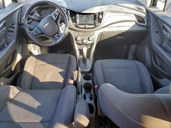 3GNCJLSB5JL306908 2018 CHEVROLET TRAX - Image 8