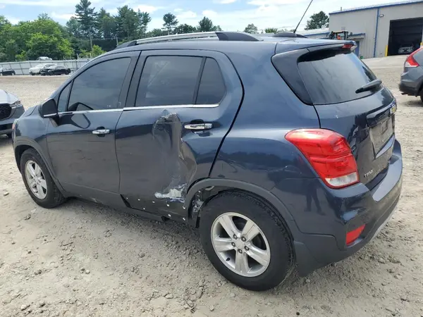 3GNCJLSB5JL349399 2018 CHEVROLET TRAX - Image 2