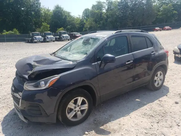 3GNCJLSB5JL354375 2018 CHEVROLET TRAX - Image 1