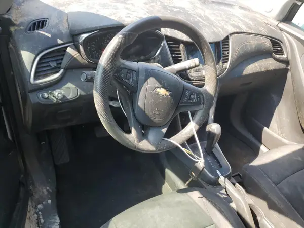 3GNCJLSB5JL358376 2018 CHEVROLET TRAX - Image 8