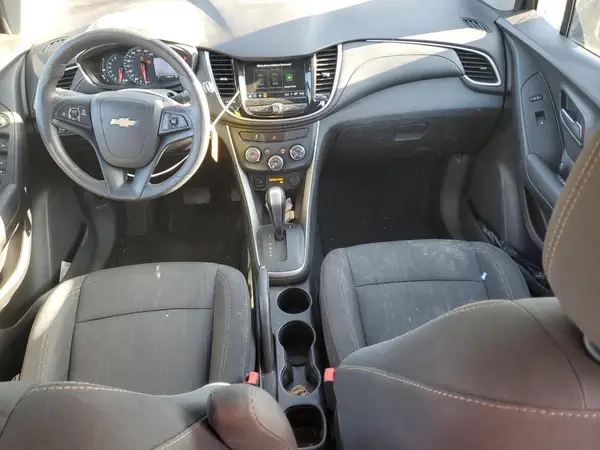 3GNCJLSB5KL139306 2019 CHEVROLET TRAX - Image 8
