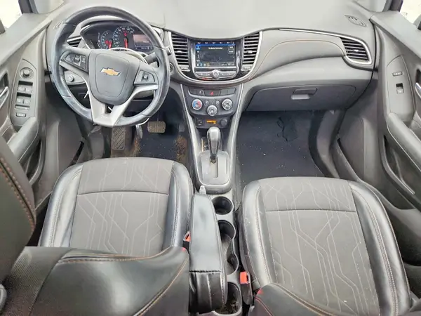 3GNCJLSB5KL155943 2019 CHEVROLET TRAX - Image 8