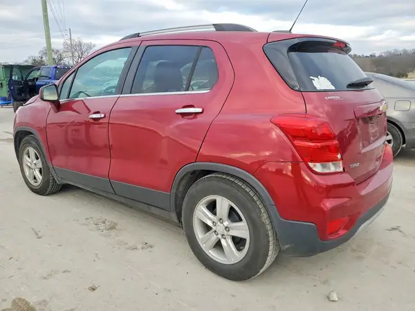 3GNCJLSB5KL161239 2019 CHEVROLET TRAX - Image 2