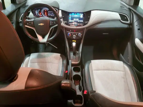 3GNCJLSB5KL176324 2019 CHEVROLET TRAX - Image 8