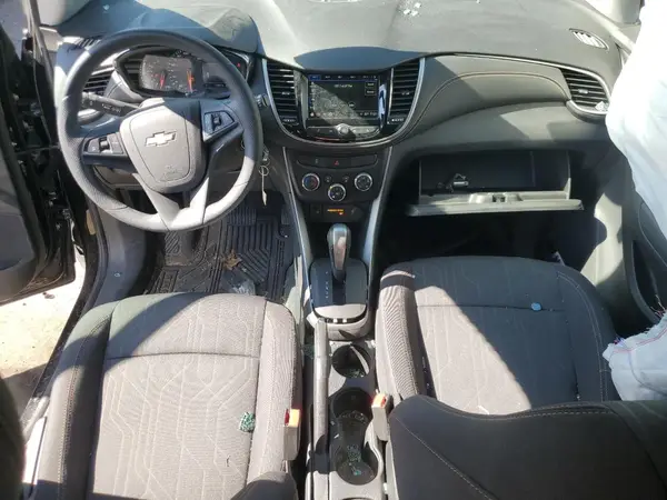 3GNCJLSB5KL181863 2019 CHEVROLET TRAX - Image 8