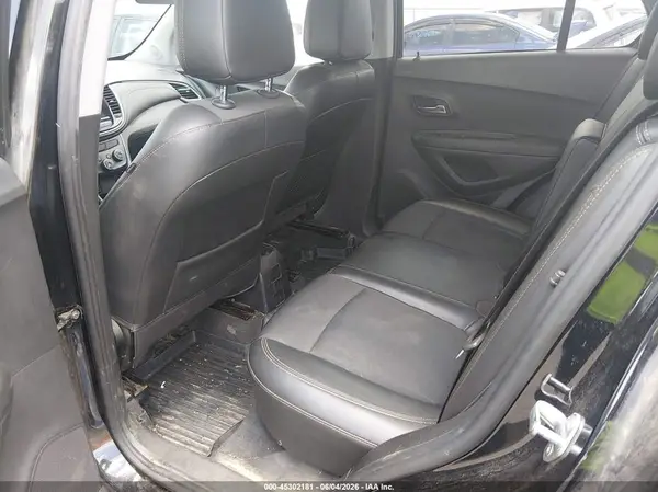 3GNCJLSB5KL257534 2019 CHEVROLET TRAX - Image 8