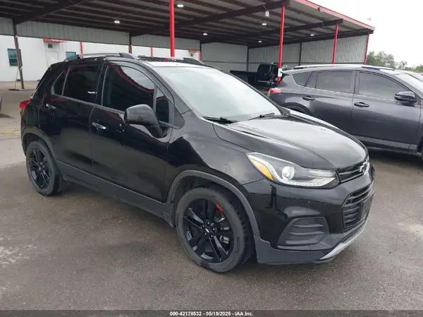 3GNCJLSB5KL258165 2019 CHEVROLET TRAX - Image 1