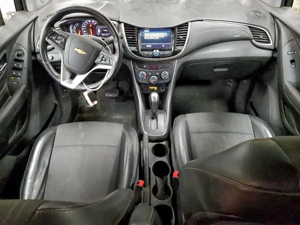 3GNCJLSB5KL266699 2019 CHEVROLET TRAX - Image 8