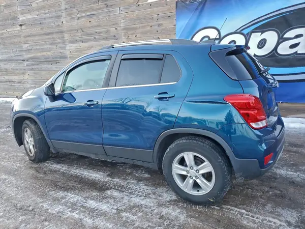 3GNCJLSB5KL307686 2019 CHEVROLET TRAX - Image 2