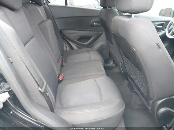 3GNCJLSB5KL329591 2019 CHEVROLET TRAX - Image 8