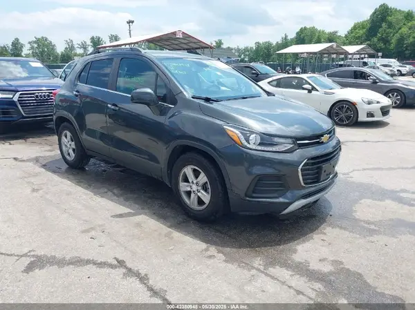 3GNCJLSB5KL330434 2019 CHEVROLET TRAX - Image 1