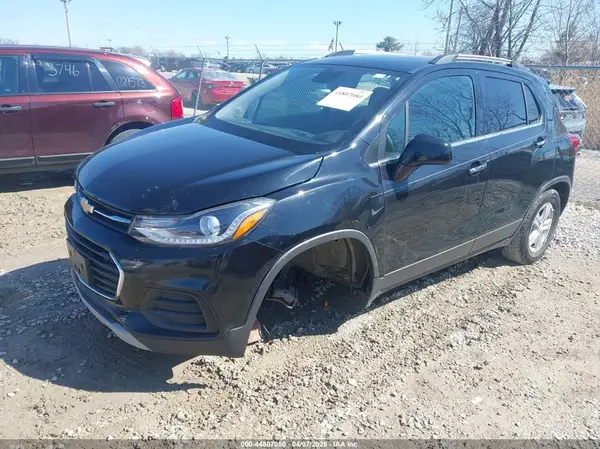 3GNCJLSB5KL357360 2019 CHEVROLET TRAX - Image 2