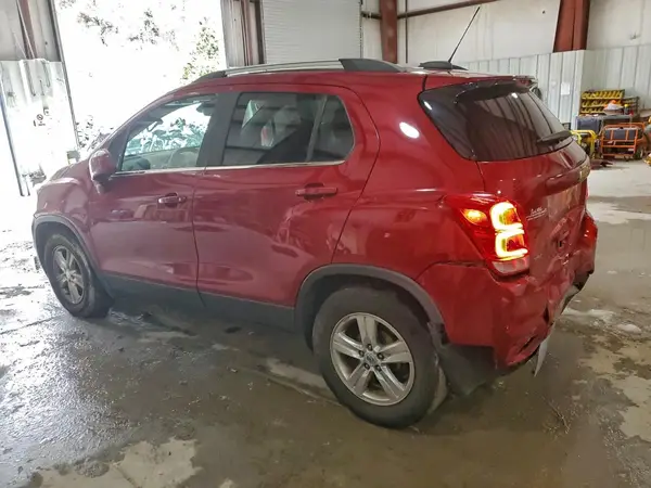 3GNCJLSB5KL402572 2019 CHEVROLET TRAX - Image 2