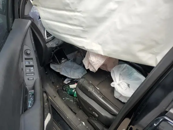 3GNCJLSB5KL403625 2019 CHEVROLET TRAX - Image 8