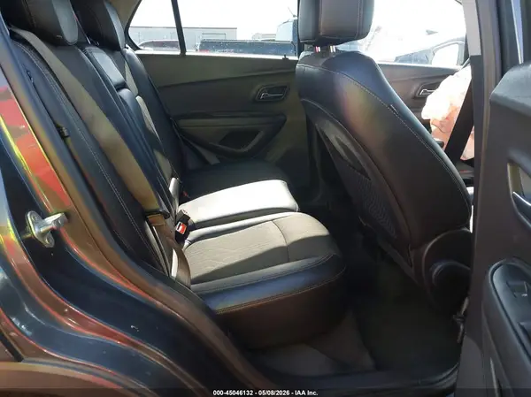 3GNCJLSB5LL113158 2020 CHEVROLET TRAX - Image 8