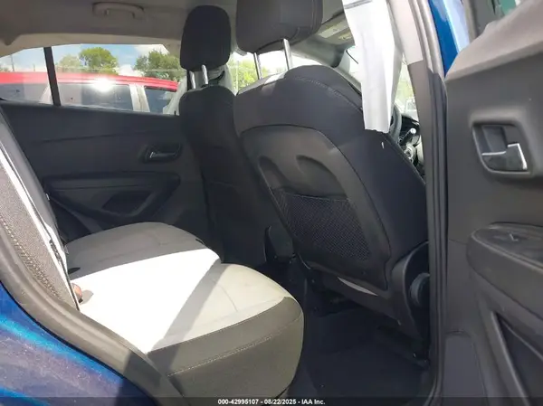 3GNCJLSB5LL162389 2020 CHEVROLET TRAX - Image 8
