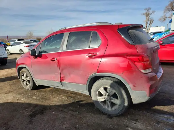 3GNCJLSB5LL166877 2020 CHEVROLET TRAX - Image 2