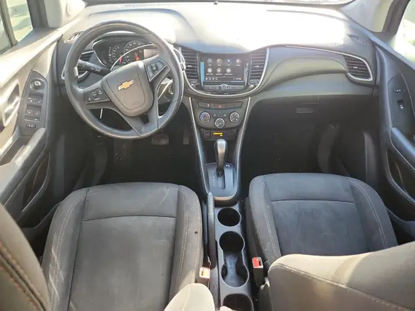 3GNCJLSB5LL230626 2020 CHEVROLET TRAX - Image 8