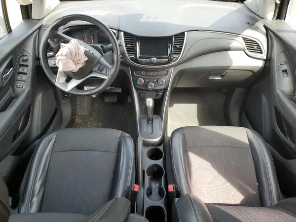 3GNCJLSB5LL301081 2020 CHEVROLET TRAX - Image 8