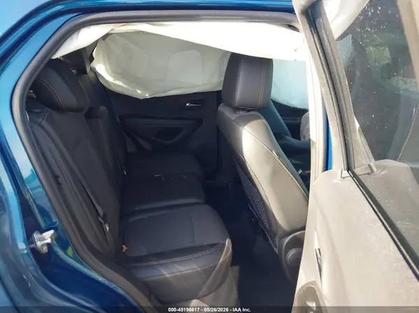 3GNCJLSB5LL303817 2020 CHEVROLET TRAX - Image 8