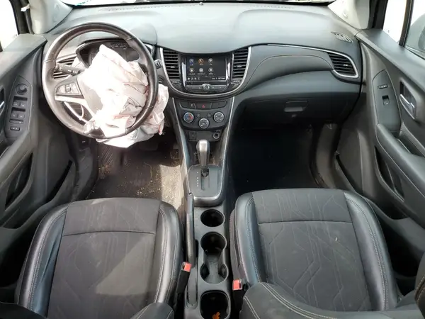 3GNCJLSB5LL323369 2020 CHEVROLET TRAX - Image 8