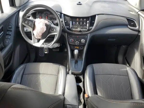 3GNCJLSB5LL325896 2020 CHEVROLET TRAX - Image 8