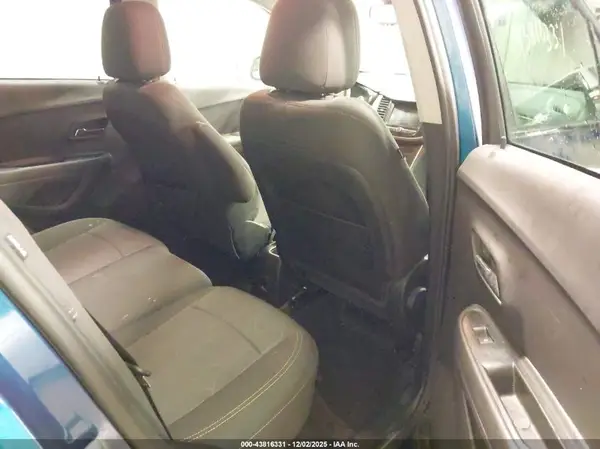 3GNCJLSB5LL326028 2020 CHEVROLET TRAX - Image 8