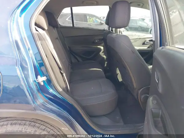 3GNCJLSB5LL336042 2020 CHEVROLET TRAX - Image 8