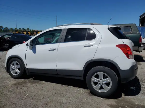 3GNCJLSB6GL146174 2016 CHEVROLET TRAX - Image 2