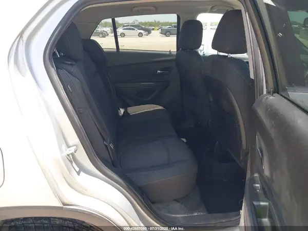 3GNCJLSB6HL140022 2017 CHEVROLET TRAX - Image 8