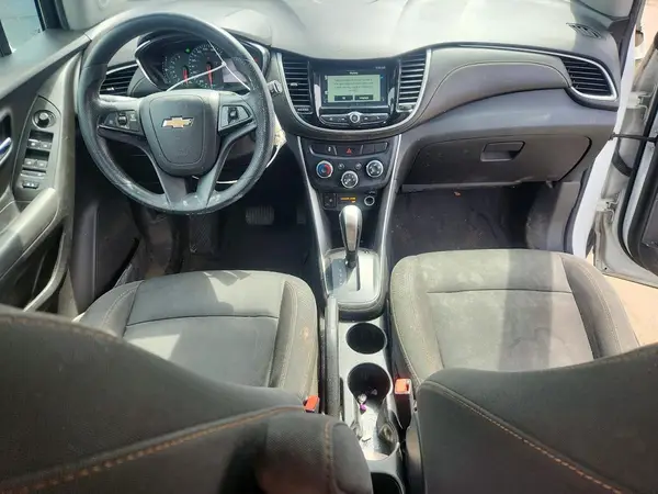 3GNCJLSB6HL142143 2017 CHEVROLET TRAX - Image 8