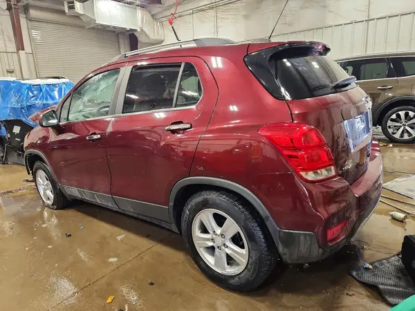 3GNCJLSB6HL165132 2017 CHEVROLET TRAX - Image 2