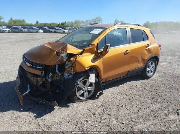 3GNCJLSB6HL184764 2017 CHEVROLET TRAX - Image 2
