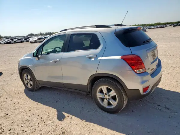 3GNCJLSB6HL188040 2017 CHEVROLET TRAX - Image 2