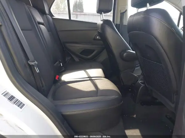 3GNCJLSB6HL227242 2017 CHEVROLET TRAX - Image 8