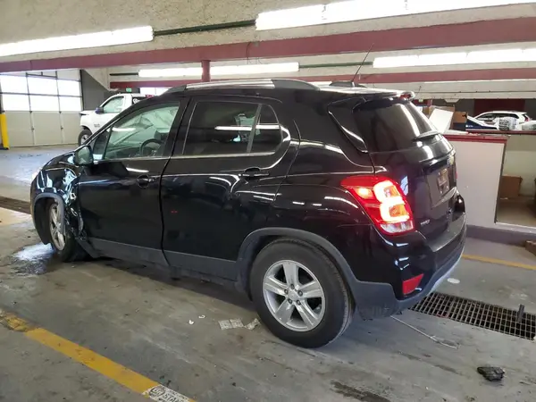 3GNCJLSB6HL263030 2017 CHEVROLET TRAX - Image 2