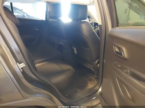 3GNCJLSB6HL271886 2017 CHEVROLET TRAX - Image 8