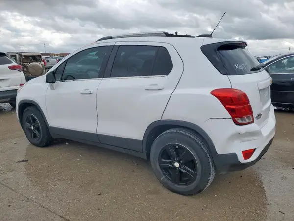 3GNCJLSB6JL156498 2018 CHEVROLET TRAX - Image 2