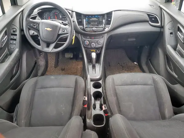 3GNCJLSB6JL156498 2018 CHEVROLET TRAX - Image 8