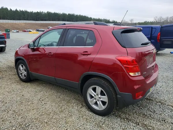3GNCJLSB6JL166321 2018 CHEVROLET TRAX - Image 2