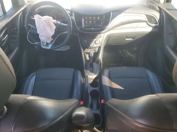 3GNCJLSB6JL174760 2018 CHEVROLET TRAX - Image 8